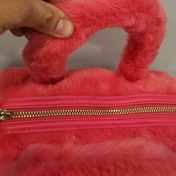 Juicy Couture Let's Get Cozy Roll PINK FLASH Bag-NWT - Picture 9 of 14